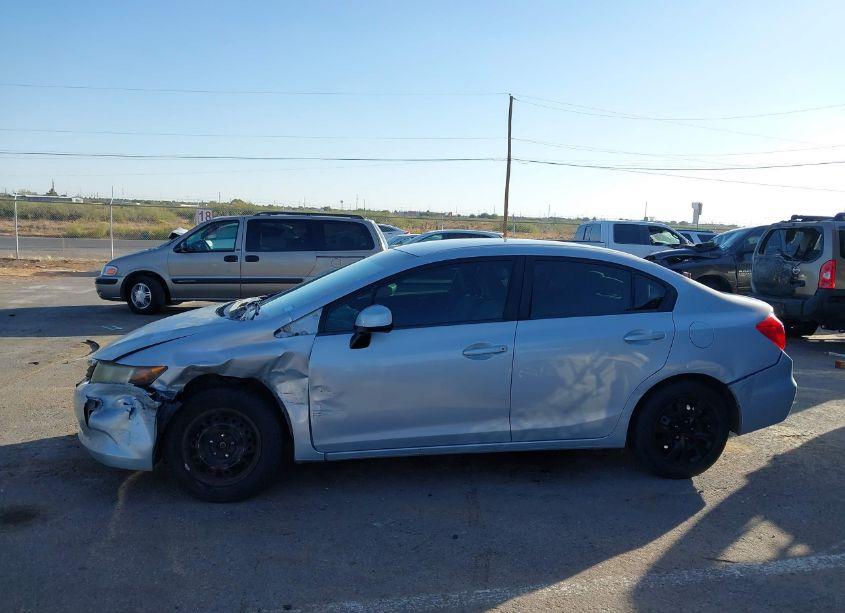 Photo 14 of 2012 Honda Civic LX (VIN 2HGFB2F50CH552599)