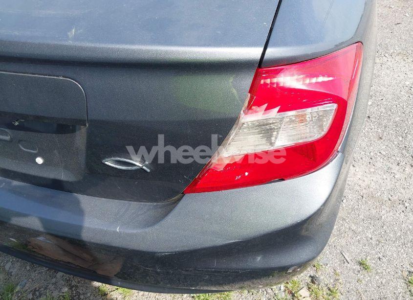 Photo 15 of 2012 Honda Civic LX (VIN 2HGFB2F50CH561819)