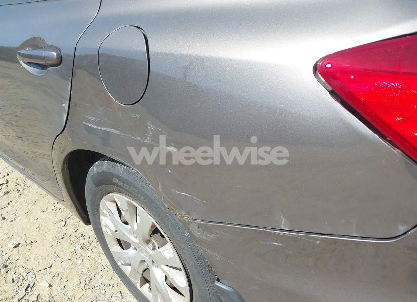 Photo 12 of 2012 Honda Civic LX (VIN 2HGFB2F50CH578555)