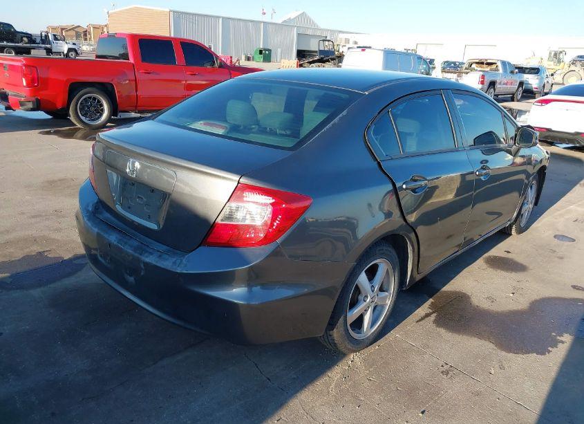 Photo 4 of 2012 Honda Civic SDN LX (VIN 2HGFB2F50CH585408)