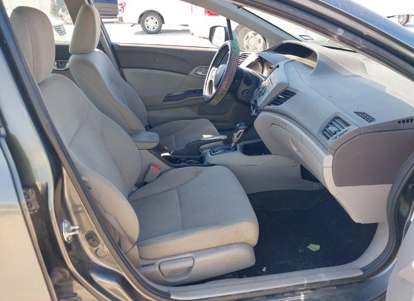 Photo 5 of 2012 Honda Civic LX (VIN 2HGFB2F50CH599728)