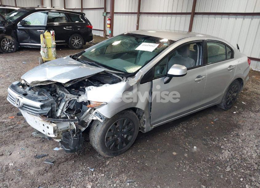 Photo 2 of 2012 Honda Civic LX (VIN 2HGFB2F50CH611442)