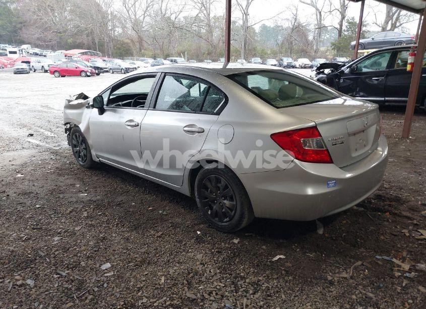 Photo 3 of 2012 Honda Civic LX (VIN 2HGFB2F50CH611442)