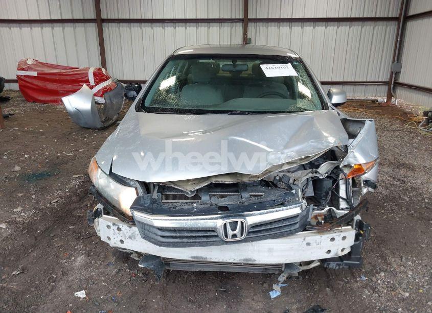 Photo 6 of 2012 Honda Civic LX (VIN 2HGFB2F50CH611442)