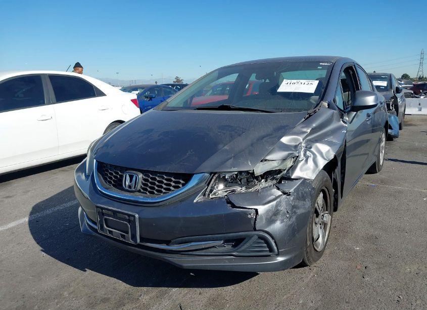 Photo 2 of 2013 Honda Civic LX (VIN 2HGFB2F50DH515442)