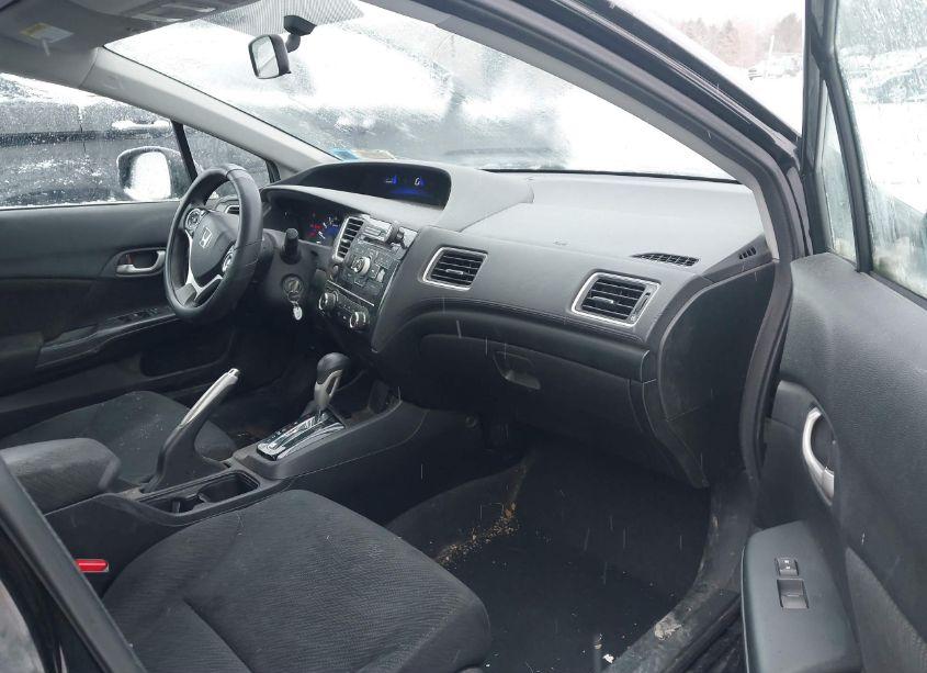 Photo 5 of 2013 Honda Civic LX (VIN 2HGFB2F50DH516509)