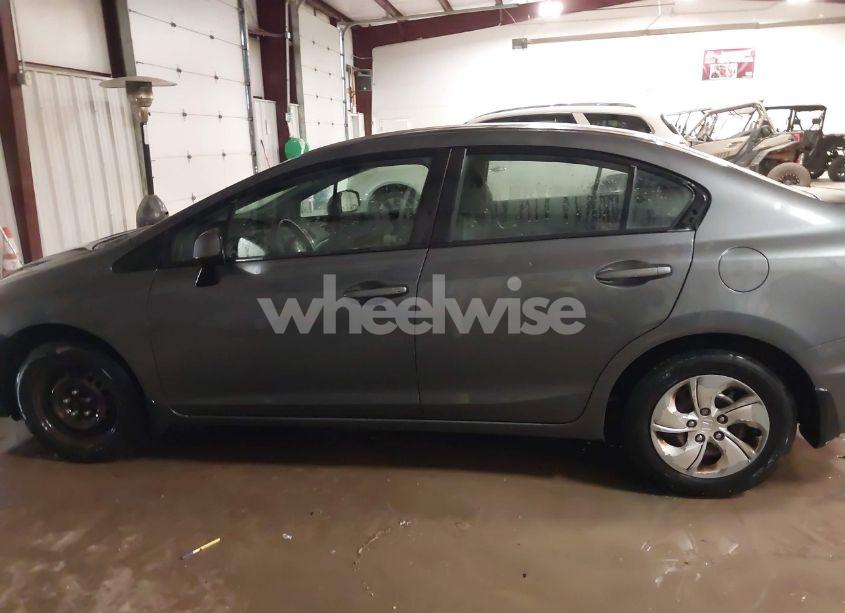 Photo 15 of 2013 Honda Civic LX (VIN 2HGFB2F50DH520768)