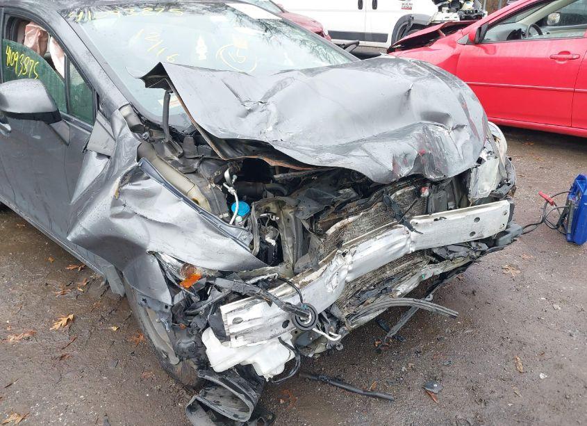 Photo 6 of 2013 Honda Civic LX (VIN 2HGFB2F50DH554435)