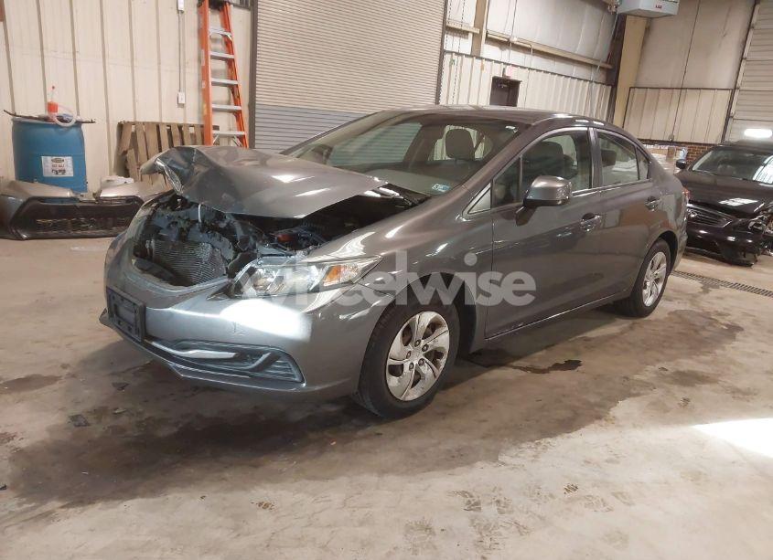 Photo 2 of 2013 Honda Civic LX (VIN 2HGFB2F50DH559408)