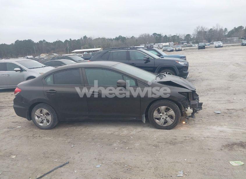 Photo 14 of 2013 Honda Civic LX (VIN 2HGFB2F50DH576421)