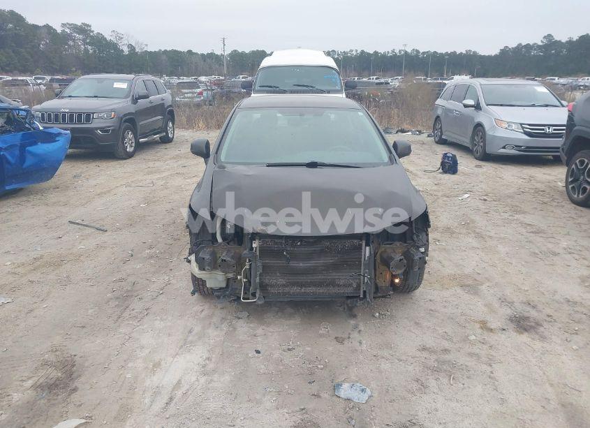 Photo 6 of 2013 Honda Civic LX (VIN 2HGFB2F50DH576421)