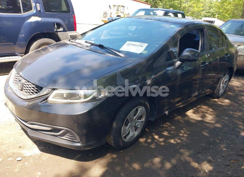 Photo 2 of 2013 Honda Civic LX (VIN 2HGFB2F50DH579125)