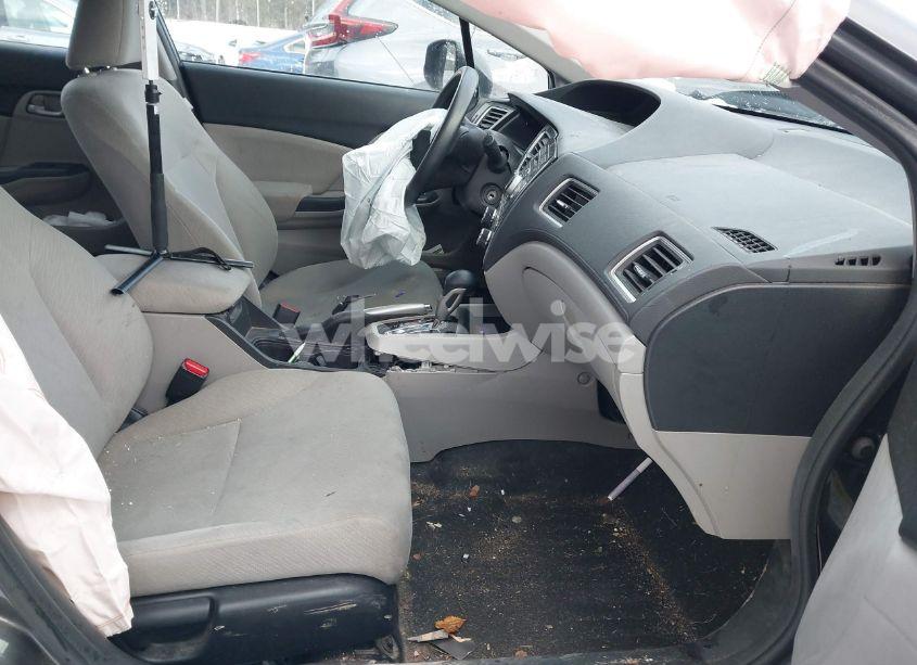 Photo 5 of 2013 Honda Civic LX (VIN 2HGFB2F50DH586754)