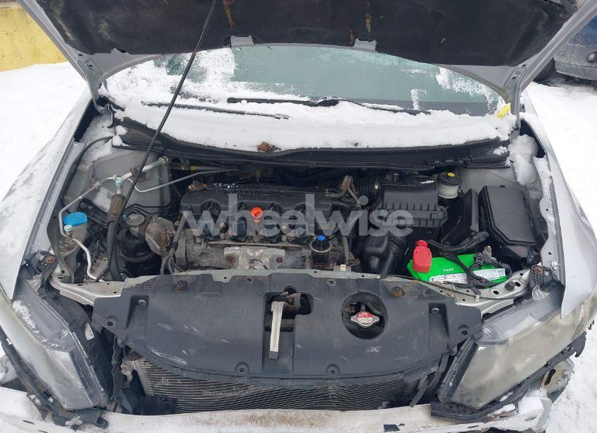 Photo 10 of 2013 Honda Civic LX (VIN 2HGFB2F50DH588763)