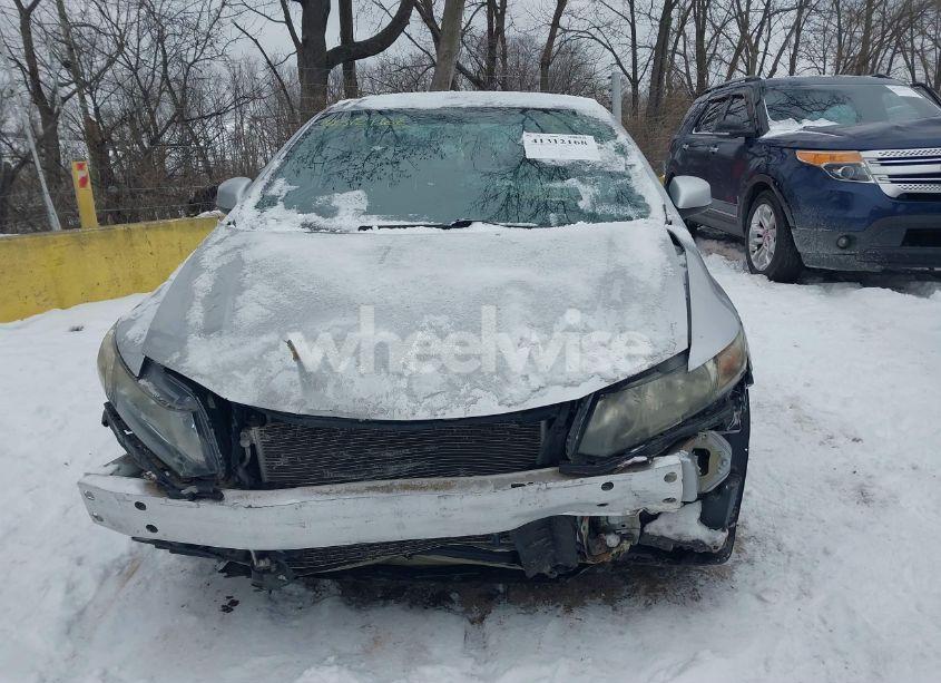 Photo 13 of 2013 Honda Civic LX (VIN 2HGFB2F50DH588763)