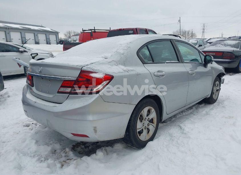 Photo 4 of 2013 Honda Civic LX (VIN 2HGFB2F50DH588763)