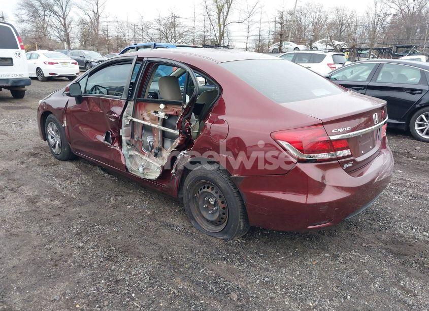 Photo 3 of 2013 Honda Civic LX (VIN 2HGFB2F50DH596989)