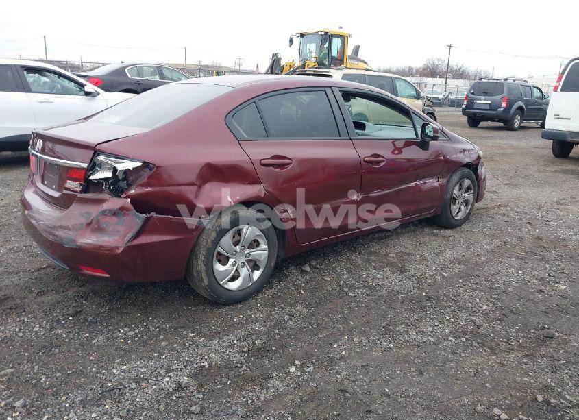 Photo 4 of 2013 Honda Civic LX (VIN 2HGFB2F50DH596989)