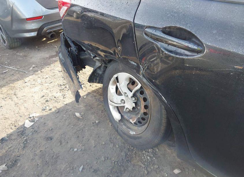 Photo 18 of 2014 Honda Civic LX (VIN 2HGFB2F50EH525664)