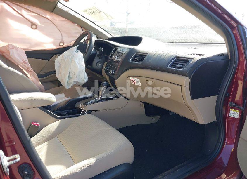 Photo 5 of 2014 Honda Civic LX (VIN 2HGFB2F50EH528385)