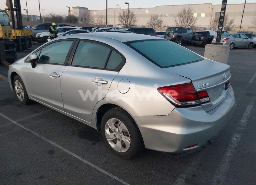 Photo 3 of 2015 Honda Civic LX (VIN 2HGFB2F50FH517548)