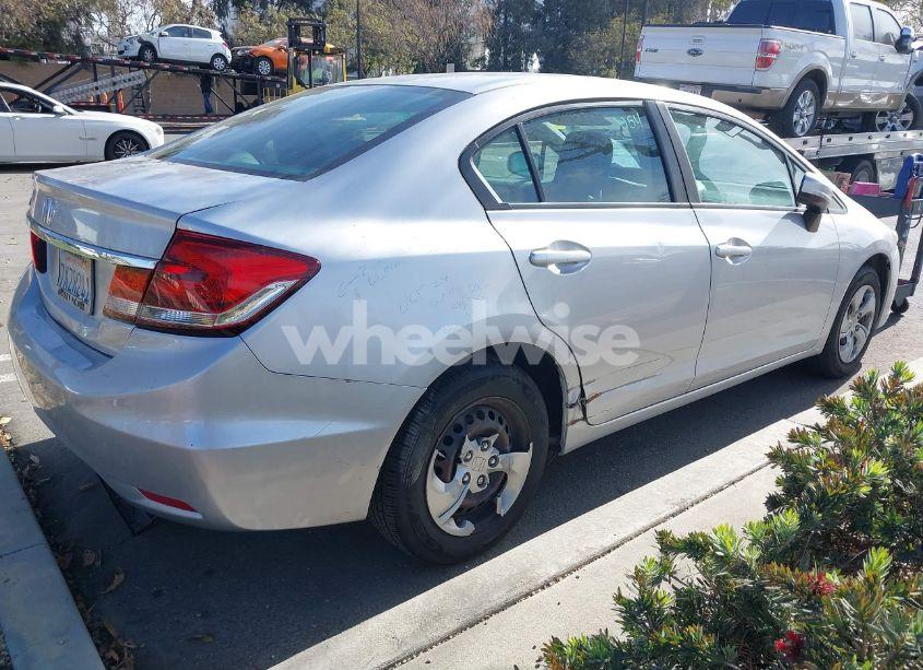 Photo 6 of 2015 Honda Civic LX (VIN 2HGFB2F50FH517548)