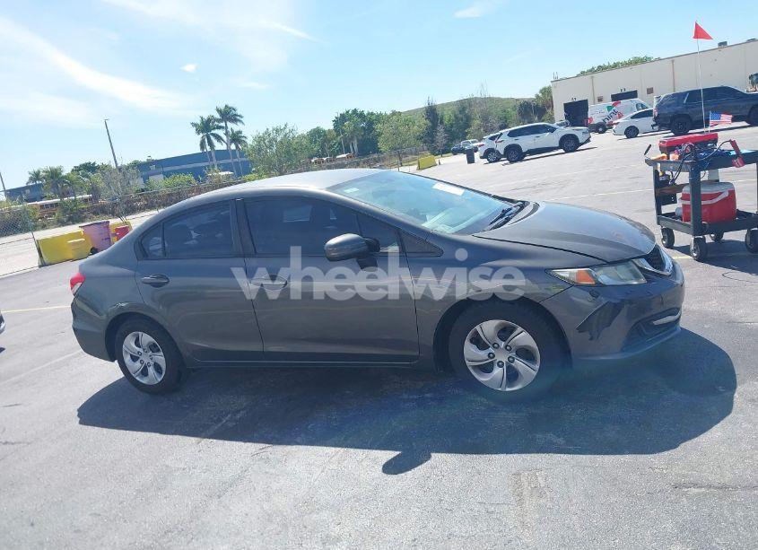 Photo 13 of 2015 Honda Civic LX (VIN 2HGFB2F50FH530770)