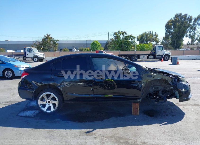 Photo 13 of 2015 Honda Civic LX (VIN 2HGFB2F50FH532549)