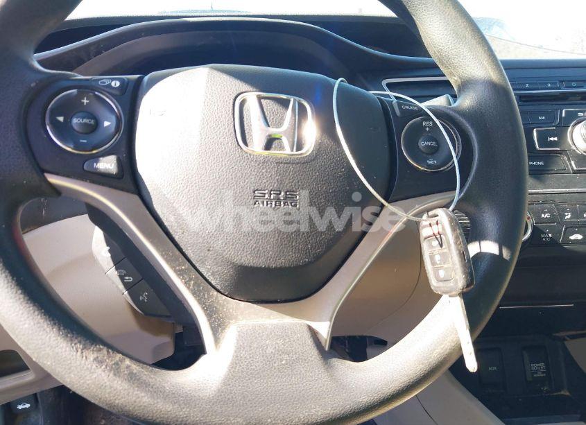 Photo 11 of 2015 Honda Civic LX (VIN 2HGFB2F50FH545298)