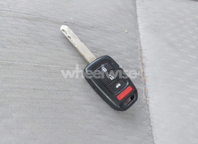 Photo 11 of 2015 Honda Civic LX (VIN 2HGFB2F50FH557824)