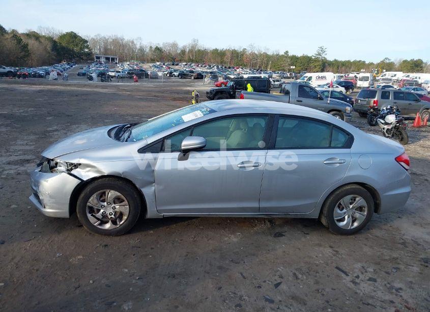 Photo 14 of 2015 Honda Civic LX (VIN 2HGFB2F50FH557824)
