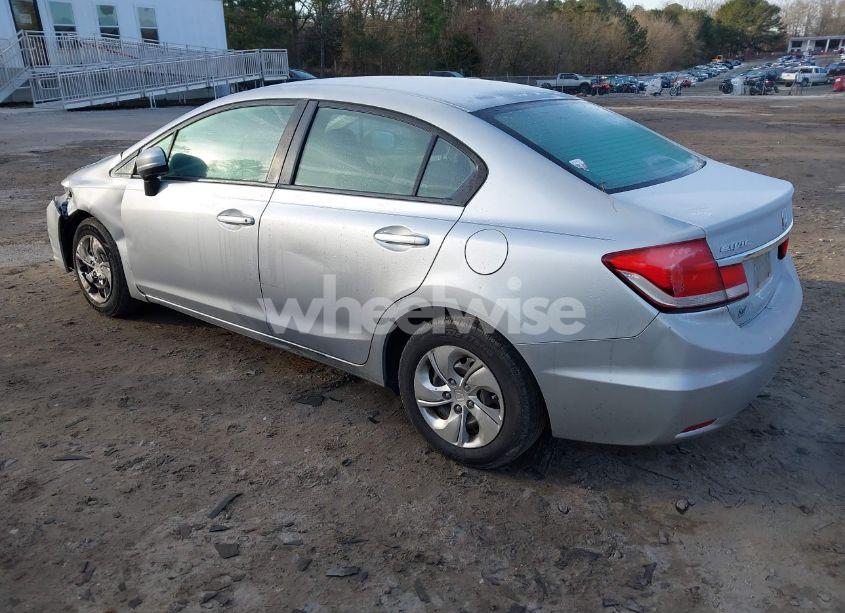Photo 3 of 2015 Honda Civic LX (VIN 2HGFB2F50FH557824)