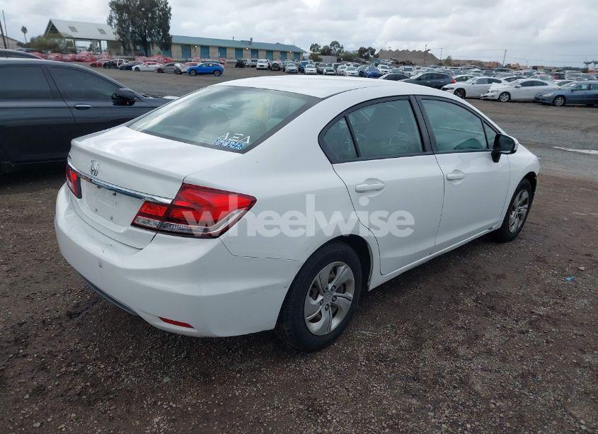 Photo 4 of 2015 Honda Civic LX (VIN 2HGFB2F50FH566913)