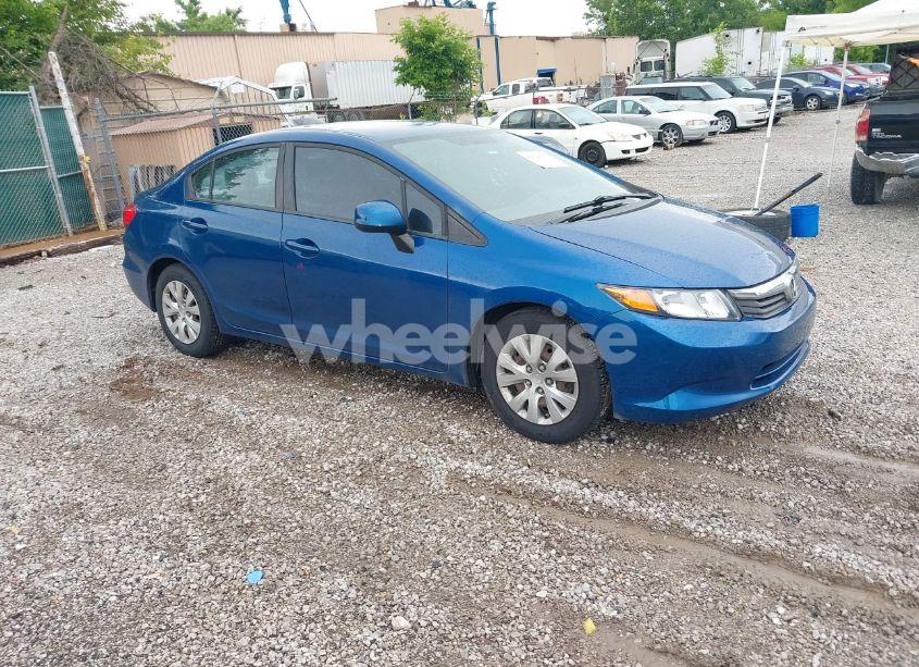 2012 Honda Civic LX (VIN 2HGFB2F51CH506134) main photo