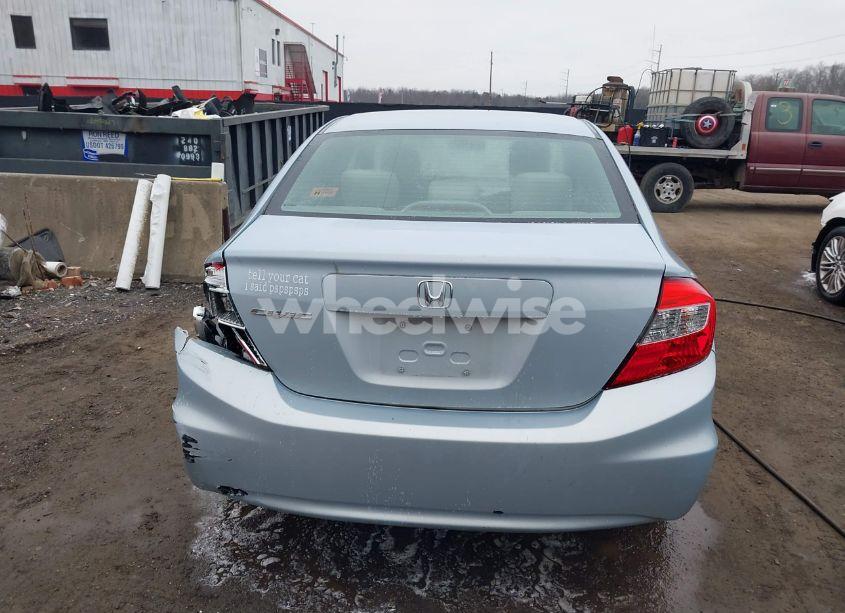 Photo 16 of 2012 Honda Civic SDN LX (VIN 2HGFB2F51CH510930)