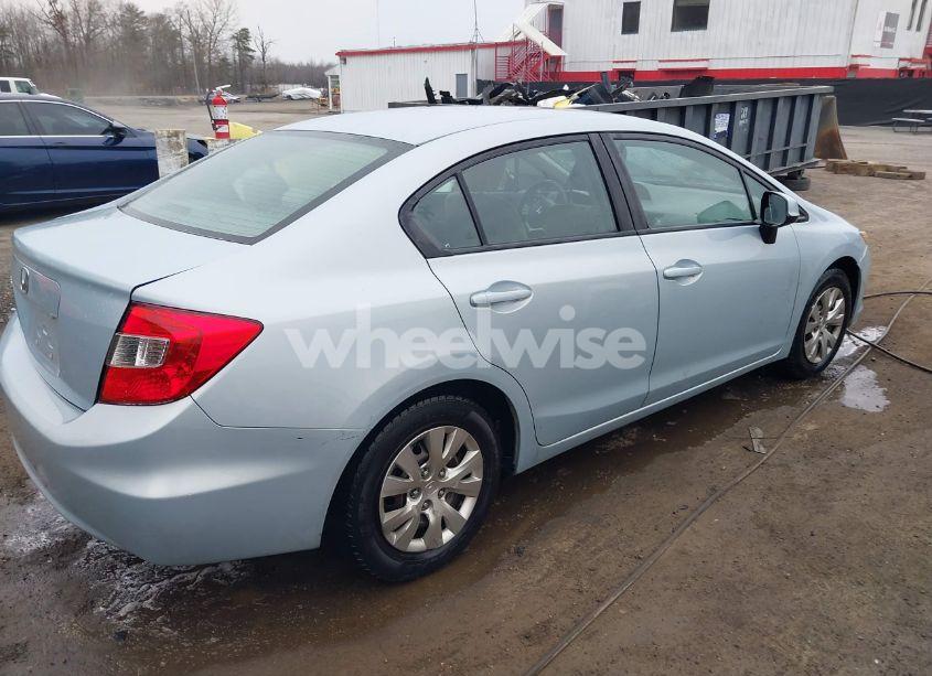 Photo 4 of 2012 Honda Civic SDN LX (VIN 2HGFB2F51CH510930)