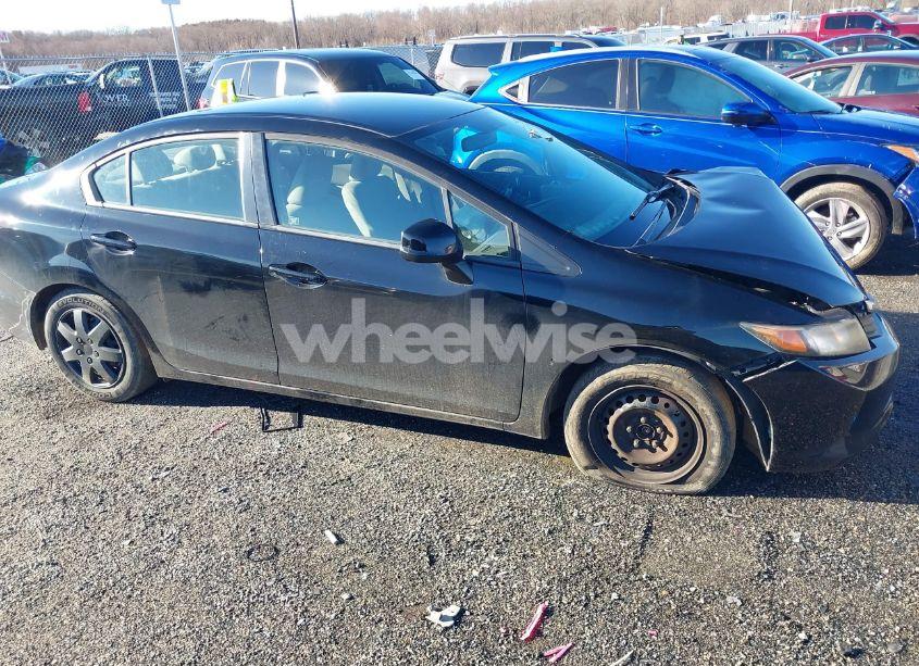 Photo 14 of 2012 Honda Civic SDN LX (VIN 2HGFB2F51CH527243)