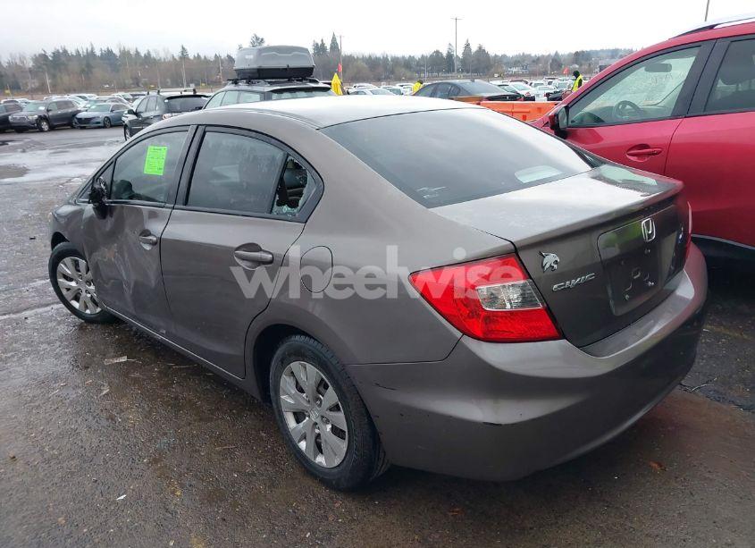 Photo 3 of 2012 Honda Civic LX (VIN 2HGFB2F51CH550134)
