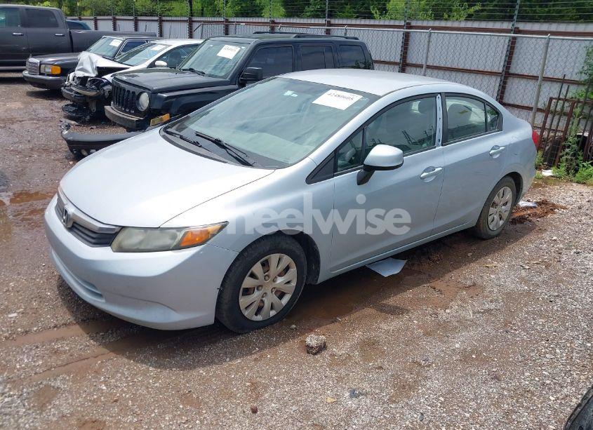Photo 2 of 2012 Honda Civic LX (VIN 2HGFB2F51CH555477)
