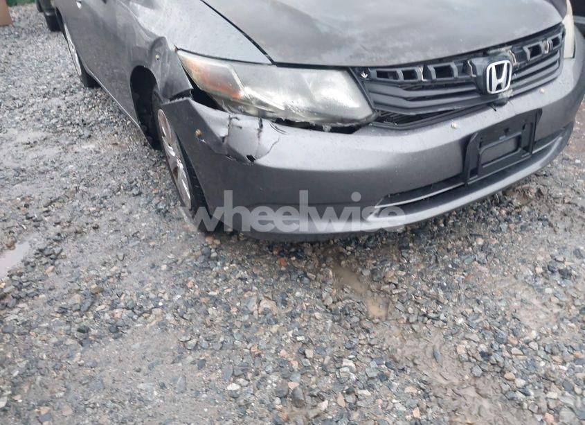 Photo 12 of 2012 Honda Civic LX (VIN 2HGFB2F51CH558167)