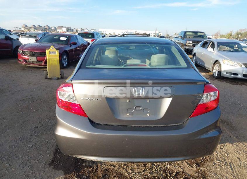 Photo 16 of 2012 Honda Civic SDN LX (VIN 2HGFB2F51CH569377)