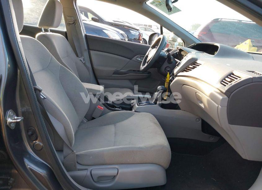 Photo 5 of 2012 Honda Civic SDN LX (VIN 2HGFB2F51CH569377)