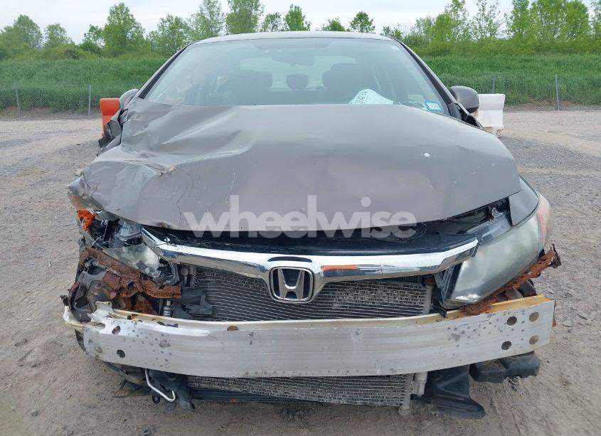 Photo 6 of 2012 Honda Civic LX (VIN 2HGFB2F51CH583649)