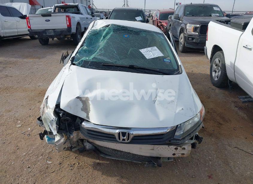 Photo 12 of 2012 Honda Civic LX (VIN 2HGFB2F51CH592514)