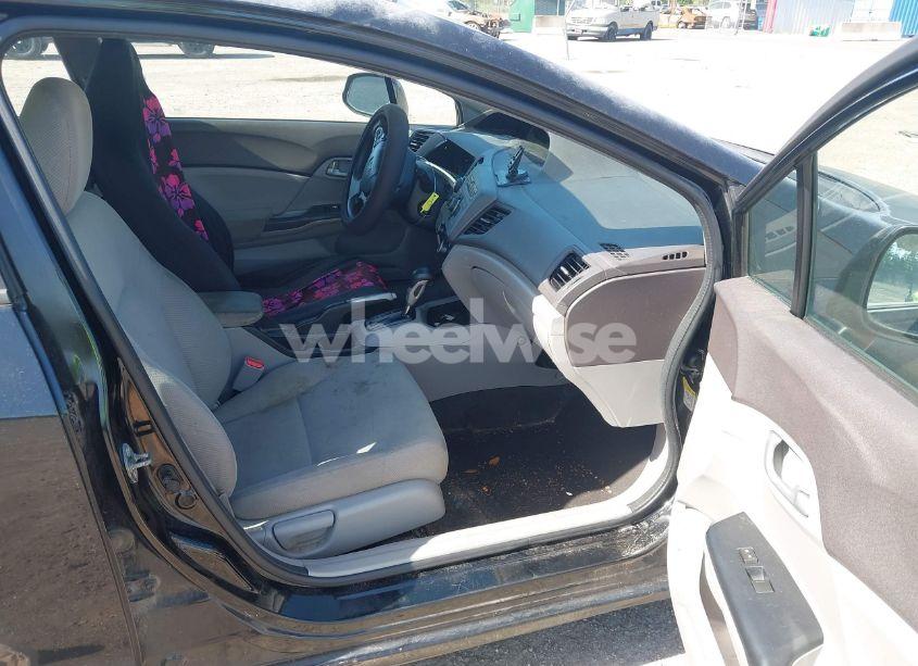 Photo 5 of 2012 Honda Civic LX (VIN 2HGFB2F51CH594361)