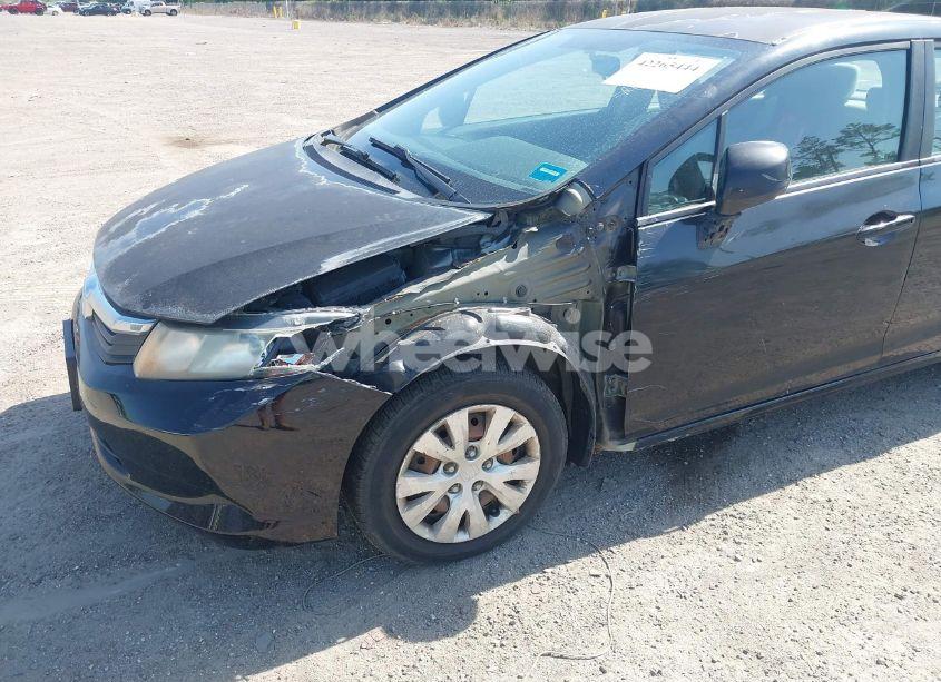 Photo 6 of 2012 Honda Civic LX (VIN 2HGFB2F51CH594361)