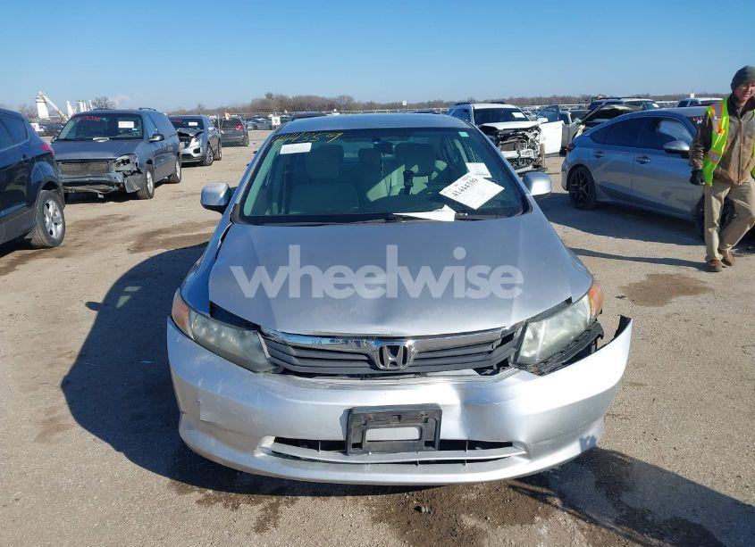 Photo 12 of 2012 Honda Civic LX (VIN 2HGFB2F51CH611868)