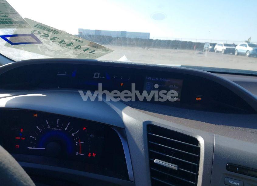 Photo 7 of 2012 Honda Civic LX (VIN 2HGFB2F51CH611868)