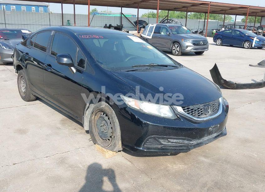 2013 Honda Civic LX (VIN 2HGFB2F51DH302323) main photo