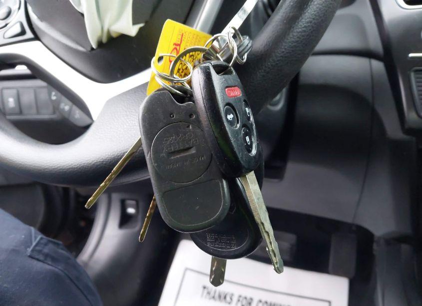 Photo 11 of 2013 Honda Civic LX (VIN 2HGFB2F51DH518138)